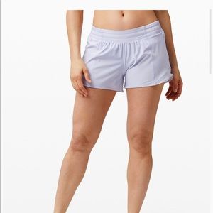 NWT Hotty Hot Short II Long 4”